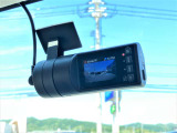 社外前方ドラレコです。もしもの時にしっかり記録が残ります。