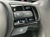 クルーズコントロールを装備しています。高速道路などで一定の速度で走ってくれるので運転が楽ですよ!速度を設定できますので、スピードの出しすぎにも注意できます。