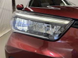 LEDヘッドライトです。デザイン性がよくとても明るいので、夜間の走行や悪天候でも安心です。しかも長寿命!