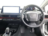 見通しのよいすっきりとした視界で、誰でも運転しやすいです。運転のしやすさは疲れにくさにも繋がりますよ♪