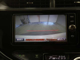 バックカメラが付いているので後方確認が非常にしやすいです。今や運転初心者も熟練者も必須装備!ついていて損はないですね♪