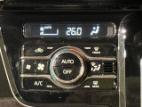 車内空調は&rdquo;AUTOエアコン&rdquo;にお任せ。運転に集中出来ますよ!