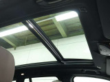 掲載車両以外にも、下取り予定車、未入庫情報も常時約250台と豊富にございます。色違い・装備違いなどお気軽にお問合わせください!