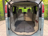 普段のお買い物や通勤、送迎等に十分な荷室スペースを確保しております。セカンドシートを倒すと、大きな荷物の積載も可能です♪