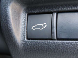 電動バックドアです!荷物を持っていても楽に開閉ができます!