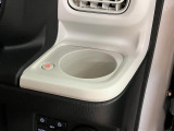 保温機能付きのカップホルダーもありますよ♪