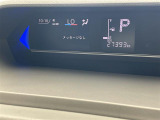 【スピードメーター】メーターがシンプルで見やすく運転しやすいですね!