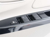 ボタンを押してエンジンスタート。スマートシステムのエンジン始動です。