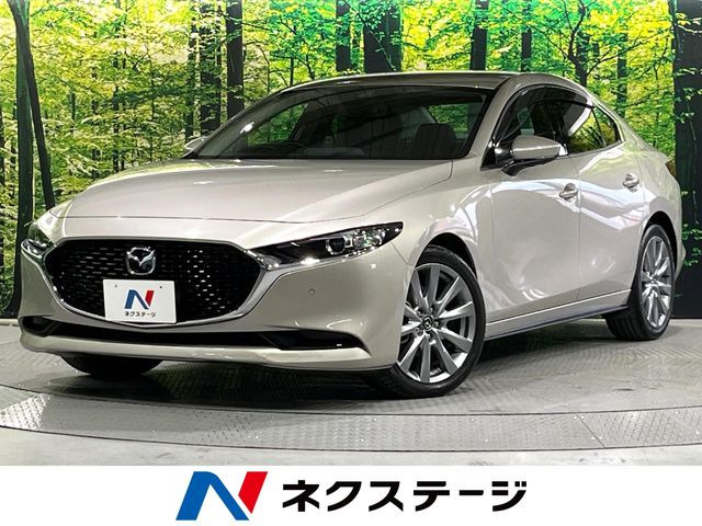マツダ MAZDA3セダン 
