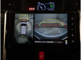 スマートキー付きです。スマートキーとは鍵を車に差し込まなくても、ドアノブを触ったりするだけで、ドアロックを解錠できます。これが凄く便利なんですよ。