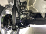 お車を安心してお乗りいただく為には、足回りの定期点検が欠かせません。サービスサポート(有償保証)では無料点検もご提供しており、安心のカーライフをお過ごしいただけるサポート体制が整っています。