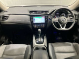 運転席からの視界が左右に広く隅々まではっきりと見渡せます。車の前端も把握しやすく安心して運転できます!