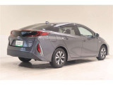 ★トヨタ認定中古車ライト★ 1年間走行距離無制限の「ロングラン保証」が付いています。全国約5,000ヶ所のトヨタのお店で保証修理可能です。お出かけ先でも安心です。選べる延長保証もご用意しています。