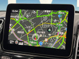●純正ナビ:一体感のあるナビは、高級感ある車内を演出してくれます。オーディオ機能も充実しておりますので、運転もより楽しめます♪