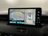 全方位モニターがついています! 車の周囲を360&deg;安全確認できるので、普段の駐車はもちろんの事、縦列駐車や幅寄せの際にも活躍してくれますよ。