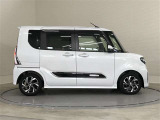 広々とした車内空間に優れた燃費性能。更にデザインも上質で人気のお車です!