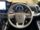 【純正革巻きステアリング】上質な革を使用することで、手にしっかり馴染みとても運転しやすいハンドルです♪