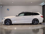 ☆BMWは自動車メーカーとしてのアイデンティティ&hellip;BMWらしさを守るため頑なに前後重量配分50:50にこだわり続けています☆