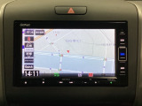 ナビゲーションはフルセグTV、インターナビ対応のGathers純正メモリーナビを搭載しています。Bluetoothオーディオ機能がありますので、スマートフォンなどの音楽も再生できます。