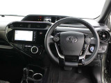 運転席廻りです。