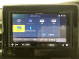 メモリーナビにフルセグTV機能あり。 ドライブや旅行に欠かせない装備です。
