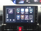 9インチスマホ連携ディスプレイオーディオです。バックカメラも付いて車庫入れ・駐車も安心です。Bluetooth対応機器を登録して音楽を楽しんだりハンズフリー通話が出来て便利です。