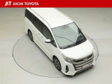両側パワースライドドア付きだから、狭い駐車スペースなどでの乗り降りラクラク♪小さなお子さまのいるご家庭には嬉しい装備です。