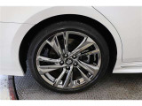 純正アルミホイール【タイヤサイズ225/45R18】