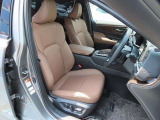 運転席周りもスッキリしていてスムーズに乗り降りができます!