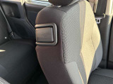 運転席側から助手席の背もたれは操作が可能です。