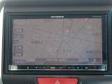 ナビゲーションを装備。多彩な機能で快適ドライブをアシスト。