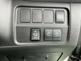 両側電動スライドドアです運転席のボタン一つでも操作可能!