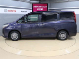 両側パワースライドドア付きだから、狭い駐車スペースなどでの 乗り降りラクラク!小さなお子さまのいるご家庭には嬉しい装備。