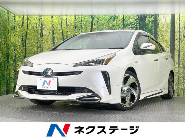 トヨタ プリウス 