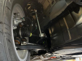 お車を安心してお乗りいただく為には、足回りの定期点検が欠かせません。サービスサポート(有償保証)では無料点検もご提供しており、安心のカーライフをお過ごしいただけるサポート体制が整っています。