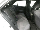 気になる汚れは「まるまるクリン」で解消! 当社の中古車はシートを外して隅々までキレイにクリーニングしてあります(但し、一部 高年式車両等は除きます)