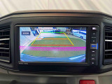 見えづらい車体後方部を映像で映し出してしっかりサポート!難しいバック駐車も安心です♪