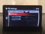 Bluetoothに接続することで、スマートフォンに入っている音楽アプリを車内で楽しめたり、通話が出来ます♪
