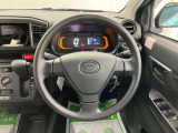 ご納車前に納車点検(法定12ヶ月点検相当)を実施し、基本性能に関わる機能や状態を徹底的に点検します。