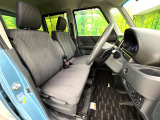 運転席シート廻りは使用感も少なく、良好な状態となっています。丁寧に使われていたことがよくわかりますね。