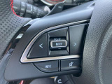 ステアリングスイッチが付いているので、運転中でも音量調整やチャンネル変更がスムーズにできちゃいます♪