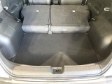 普段のお買い物や通勤、送迎等に十分な荷室スペースを確保しております。セカンドシートを倒すと、大きな荷物の積載も可能です♪