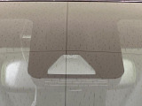 【トヨタセーフティセンス】走行中に前方の車両等を認識し、衝突しそうな時は警報とブレーキで衝突回避と被害軽減をアシスト。より安全にドライブをお楽しみいただけます。