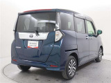 リヤ5面はプライバシーガラス☆強い日差しや車外の視線から室内を守ってくれます。