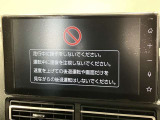 ディスプレイオーディオを装備。スマホとクルマをつなぐことで、これまでのナビに加えて、いろんなサービスが楽しめます。