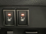 【シートヒーター】寒い日に重宝するシートヒーター!エアコンより早く温まってくれるので寒がりの人も安心ですね♪エアコンの温風は乾燥するから苦手、という方にもをおすすめです。