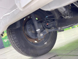 お車を安心してお乗りいただく為には、足回りの定期点検が欠かせません。サービスサポート(有償保証)では無料点検もご提供しており、安心のカーライフをお過ごしいただけるサポート体制が整っています。