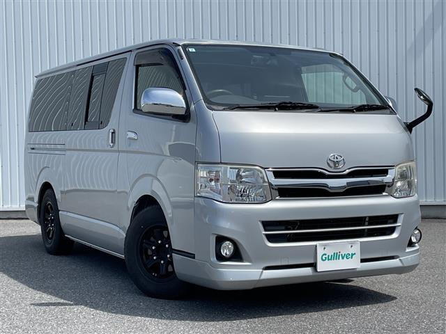 トヨタ ハイエースバン 