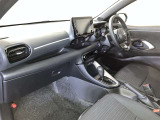 見通しのよいすっきりとした視界で、誰でも運転しやすいです。運転のしやすさは疲れにくさにも繋がりますよ♪