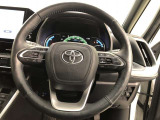 ハンドルは車を運転する上で、ずっと握っている重要なパーツです。手にフィットする物がいいですよね♪